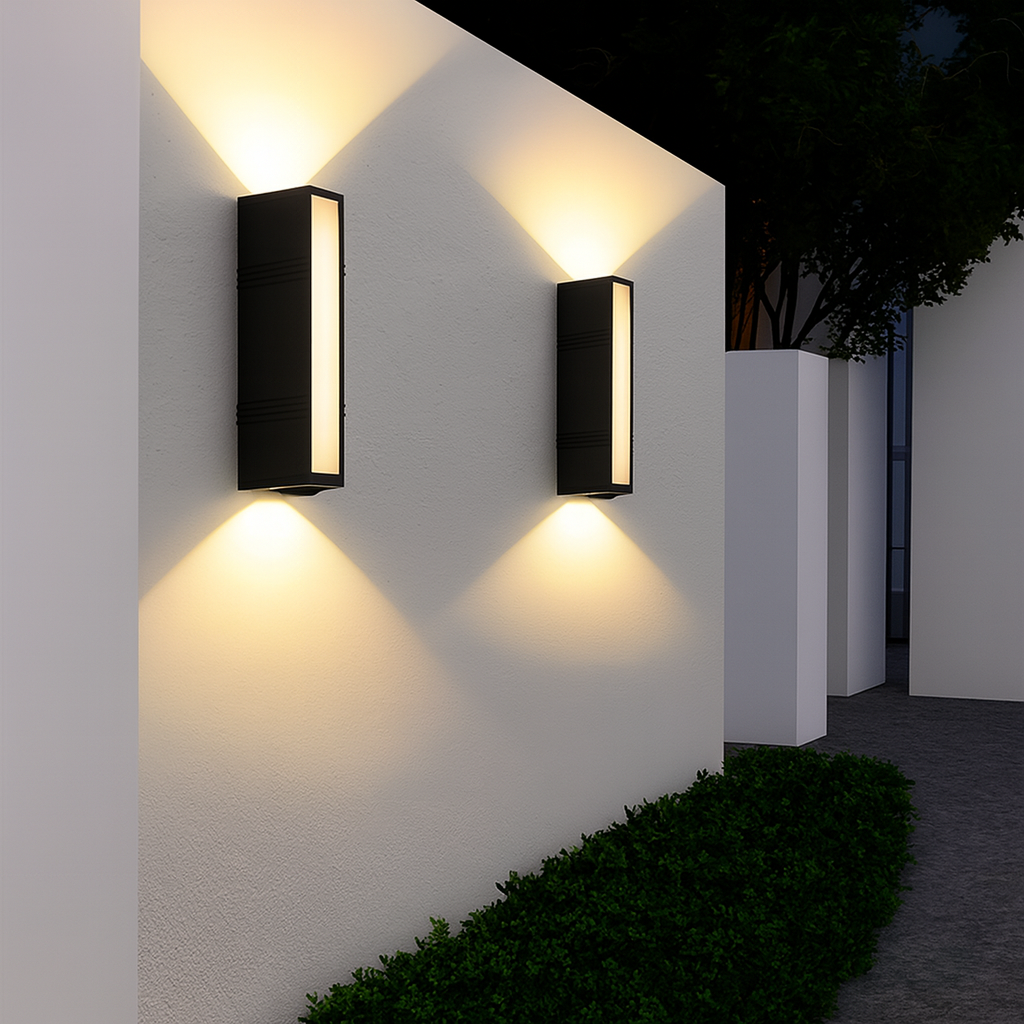 Lámpara de Pared Vertical LED Moderna para Exterior | Negro
